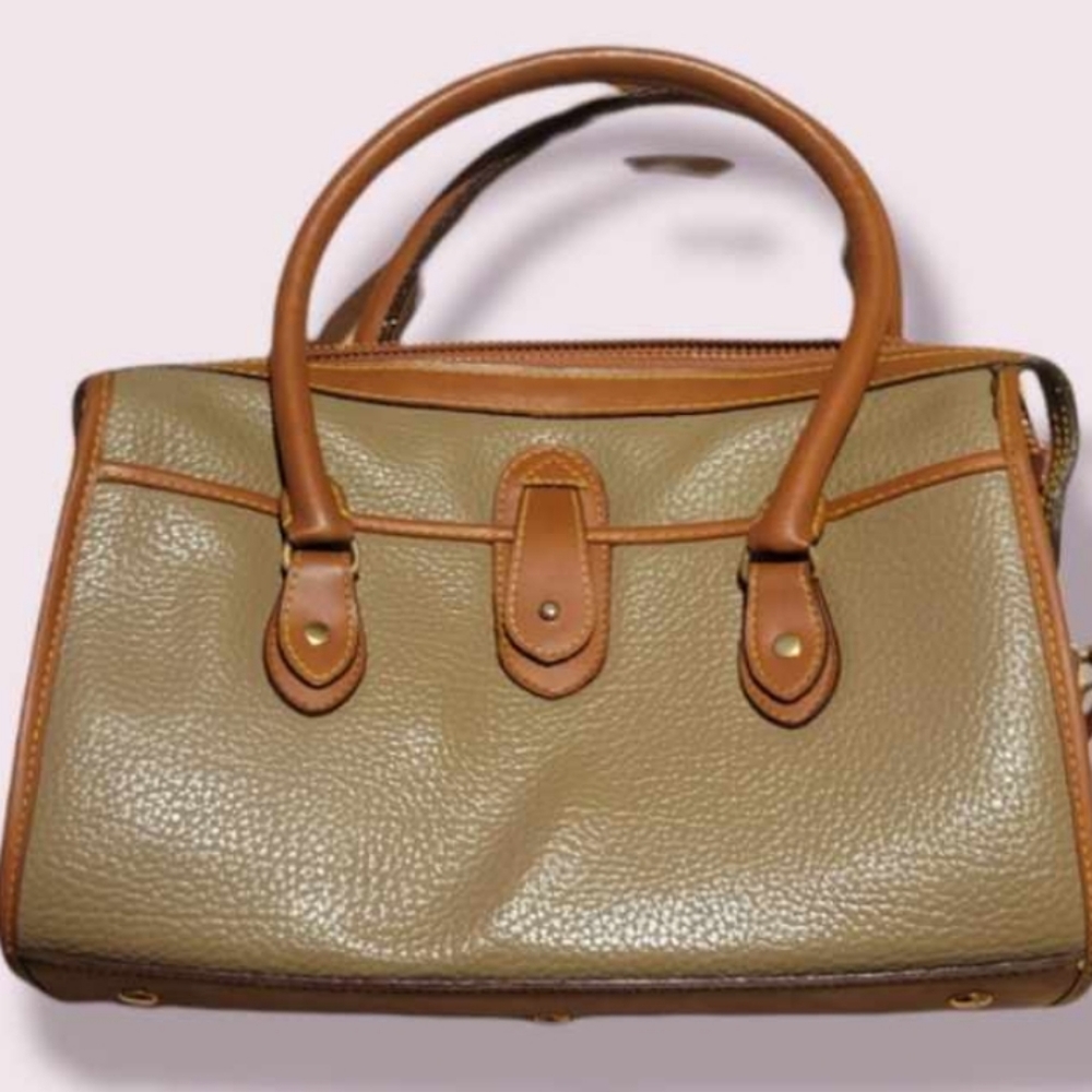 Dooney & Bourke handbag